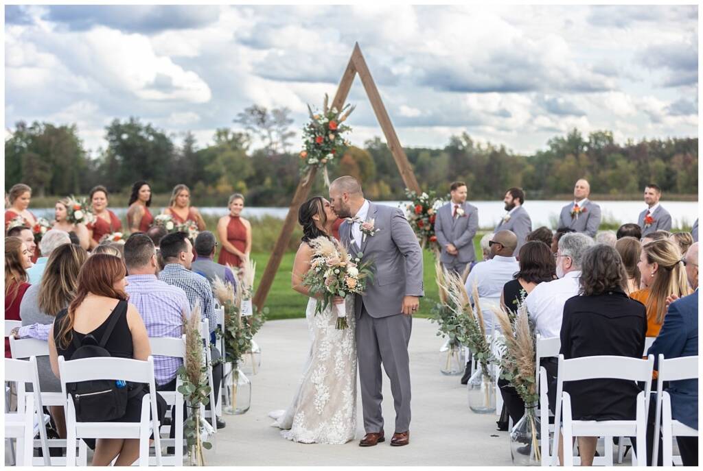 Michigan wedding at Sugarbush Golf Club